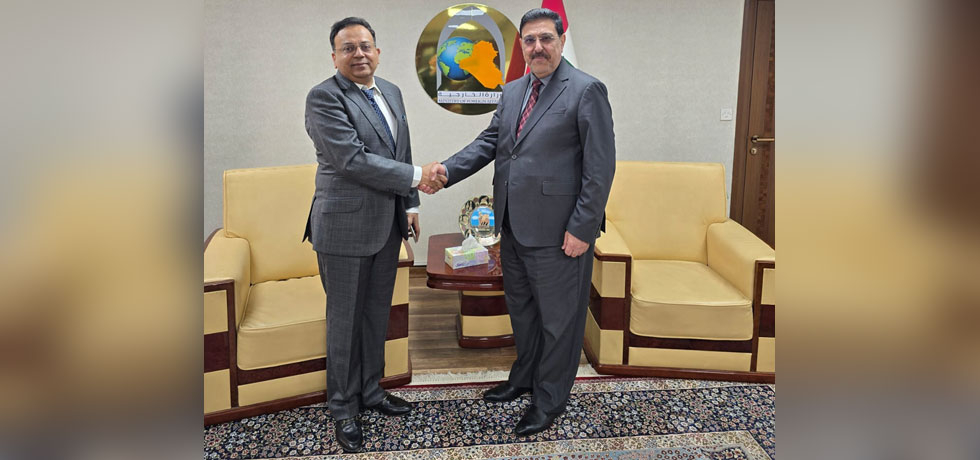 On February 19, Ambassador Soumen Bagchi called on H.E. Dr. Basem Hattab Al-Tu'ma, Dean of Foreign Service Institute, MoFA. 